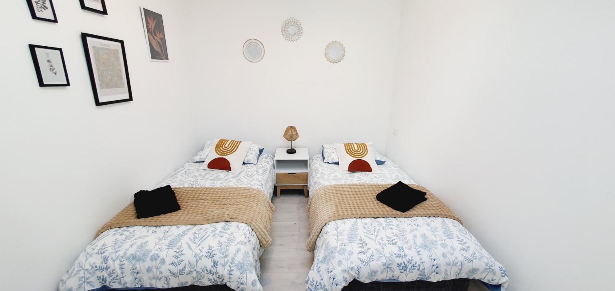 Le Delambre Apartment แปร์ปินญอง ภายนอก รูปภาพ