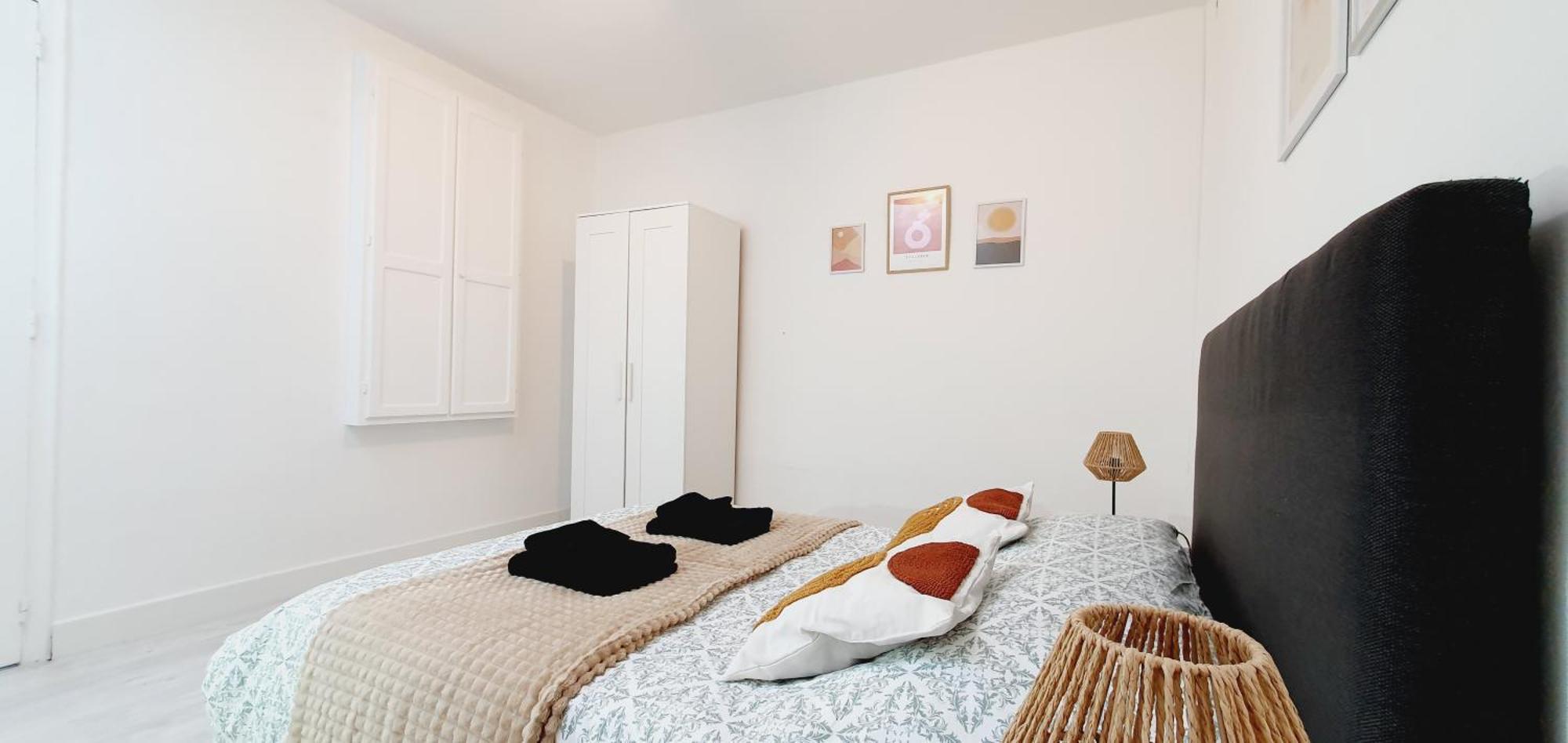Le Delambre Apartment แปร์ปินญอง ภายนอก รูปภาพ