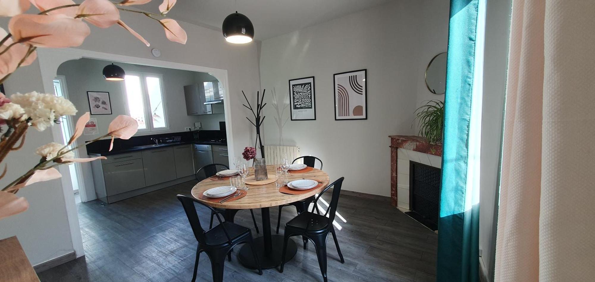 Le Delambre Apartment แปร์ปินญอง ภายนอก รูปภาพ